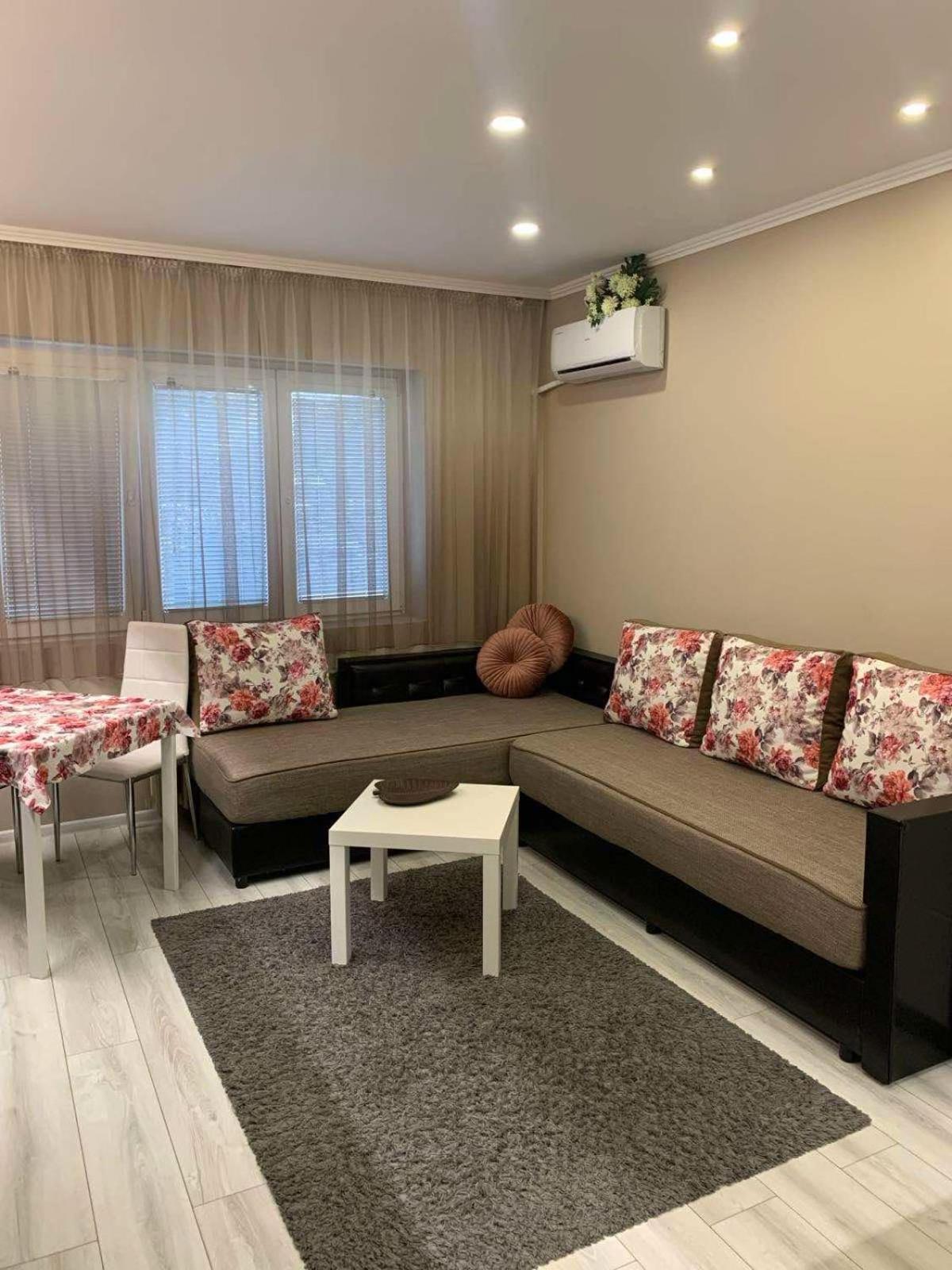Harmony Centrally Located Studio Sofia Luaran gambar